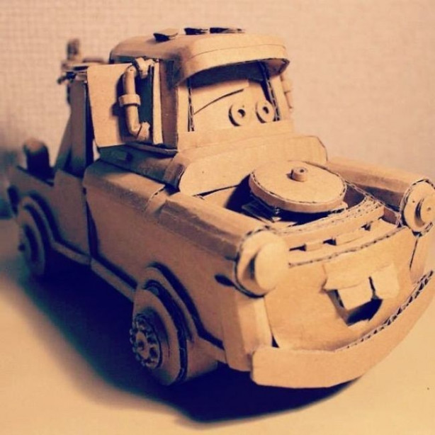 Foto - Kartondan öyle şeyler yaptı ki