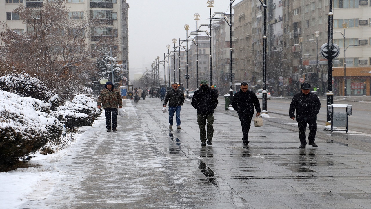 Foto - Kartpostallık görüntü! O ilimiz beyaz gelinliğini giydi