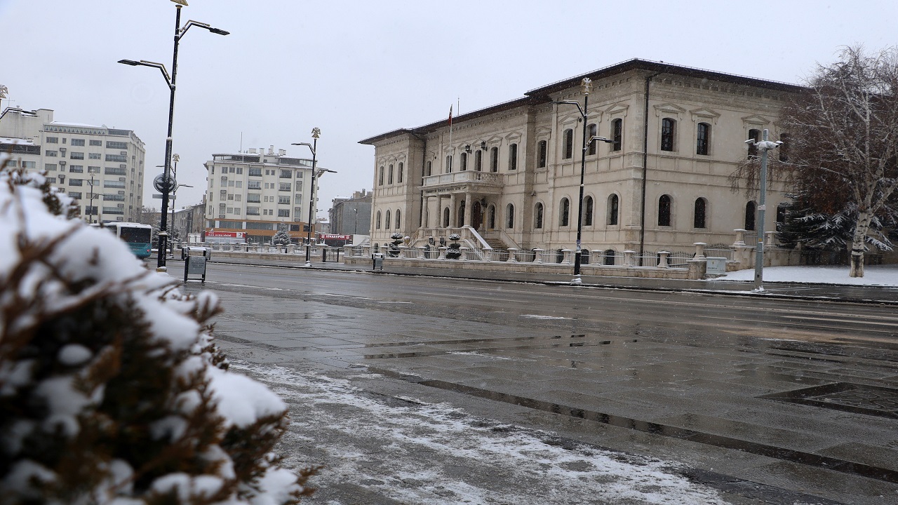 Foto - Kartpostallık görüntü! O ilimiz beyaz gelinliğini giydi