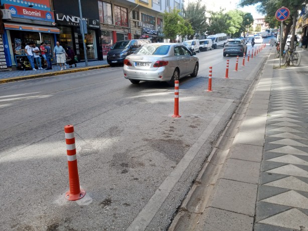 Foto - Kaş yapayım derken göz çıkarttılar! CHP işi trafiğe çözüm böyle olur