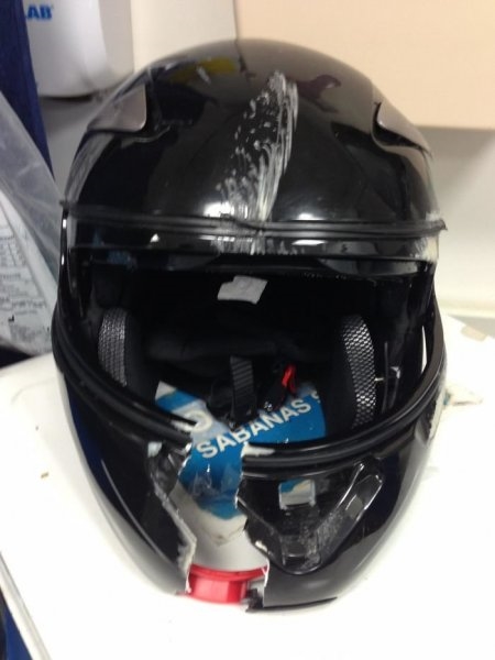 Foto - Kask takmanın önemini bir kez daha anlayacaksınız