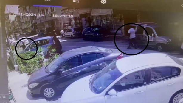 Foto - Kaskla gelip sokak ortasında kurşun yağdırdı