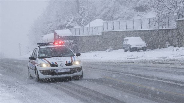 Foto - Kastamonu'ya yılın ilk karı yağdı