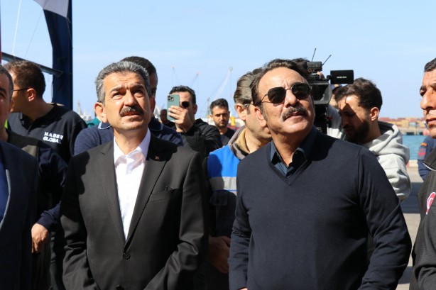 Foto - Katar Emiri Al Sani emri verdi! İki gemi Türkiye karasularına girip bölgeye geldi