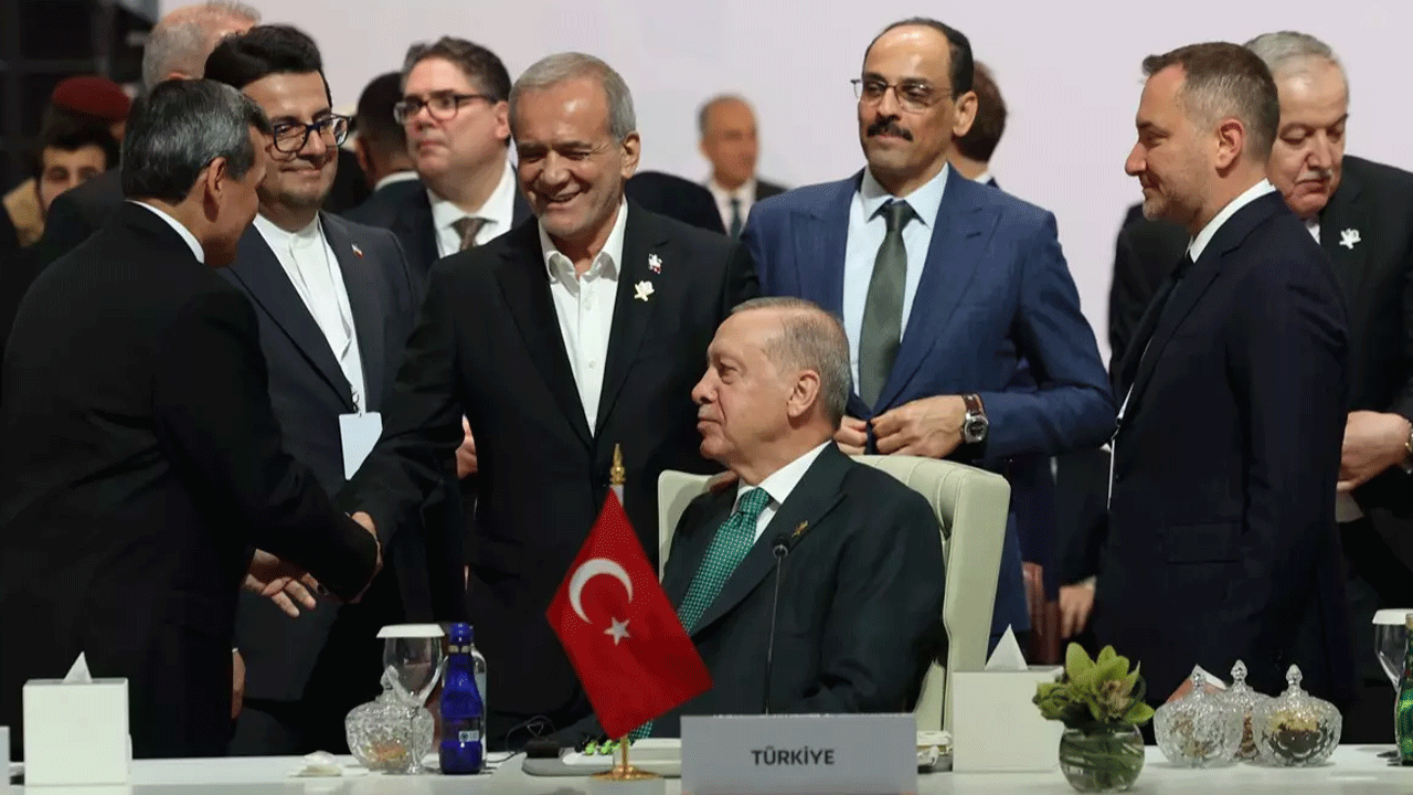 Katar'a çıkarma yapan Cumhurbaşkanı Erdoğan'dan Gazze diplomasisi