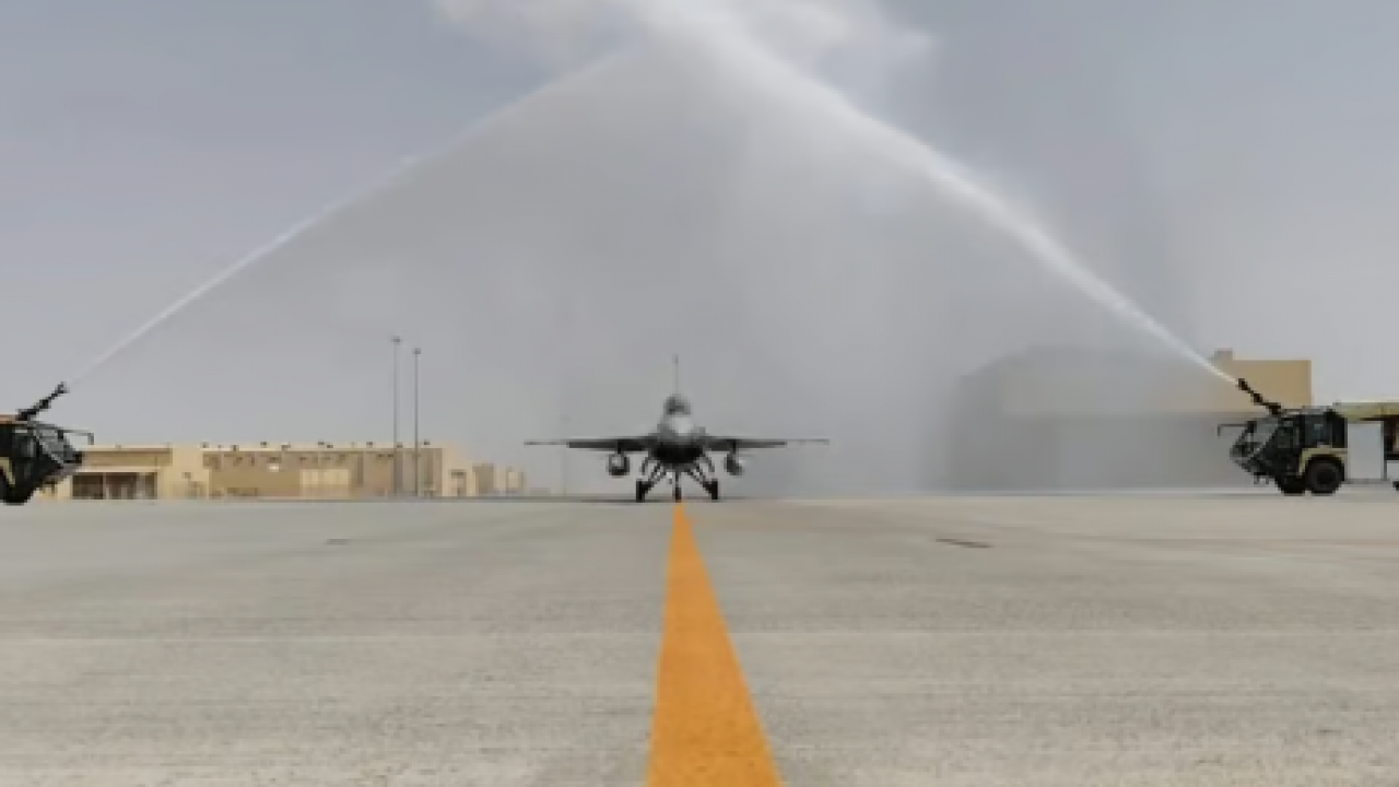 Foto - Katar'da hareketlilik: Türk savaş uçakları, Rafale ve Eurofighter'lar ile havalandı