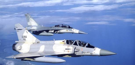 Foto - Katar'dan Türk SİHA'larını vurma planları yapan ülkeye savaş uçağı teklifi