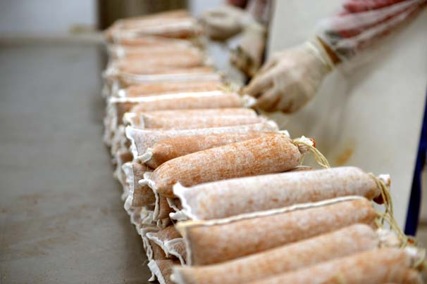 Foto - Katarlılar Tokat'ın 'bez sucuğuna' bayıldı!