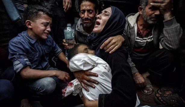 Foto - Katil İsrail Gazze'de soykırıma devam ediyor! Dünyanın gözü önünde insanlık ayaklar altına alınıyor