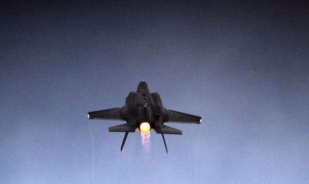 Foto - Katil İsrail, Lübnan'a hava saldırısı düzenledi