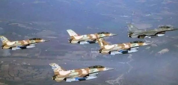 Foto - Katil İsrail, Lübnan'a hava saldırısı düzenledi