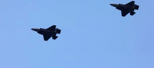 Foto - Katil İsrail, Lübnan'a hava saldırısı düzenledi