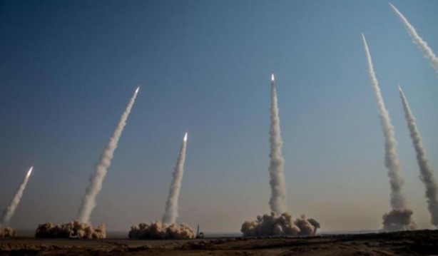 Foto - Katil İsrail'e nefes aldırmıyorlar! Hem denizden hem karada rahat yok