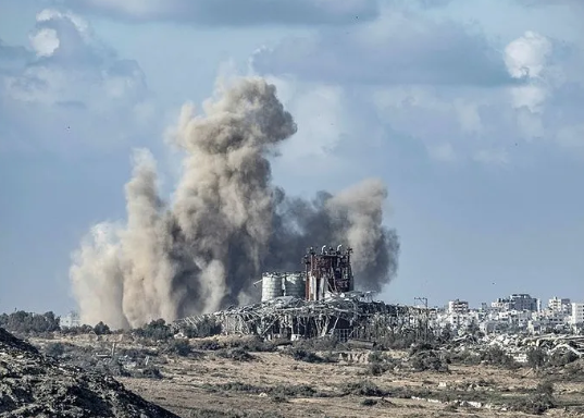 Foto - Katil İsrail’i Lahey'de sapık avukat savunacak! İsmi pedofili dosyasından çıktı