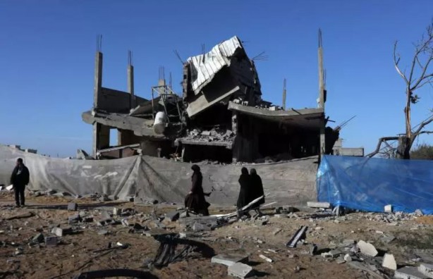 Foto - Katil köpeklerin Nazilerden farkı yok!