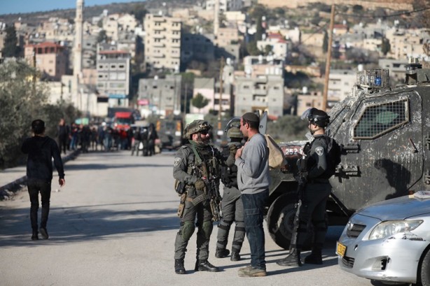Foto - Katiller Filistin'de bir bölgeyi abluka altına aldı
