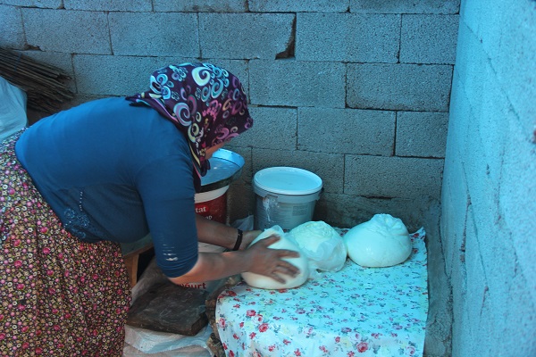 Foto - Katkı maddesi kullanılmıyor! Yaylada üretiliyor talebe yetişilmiyor