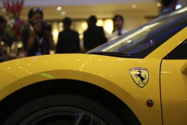 Foto - Katlanabilir metal tavanılı Ferrari tanıtıldı