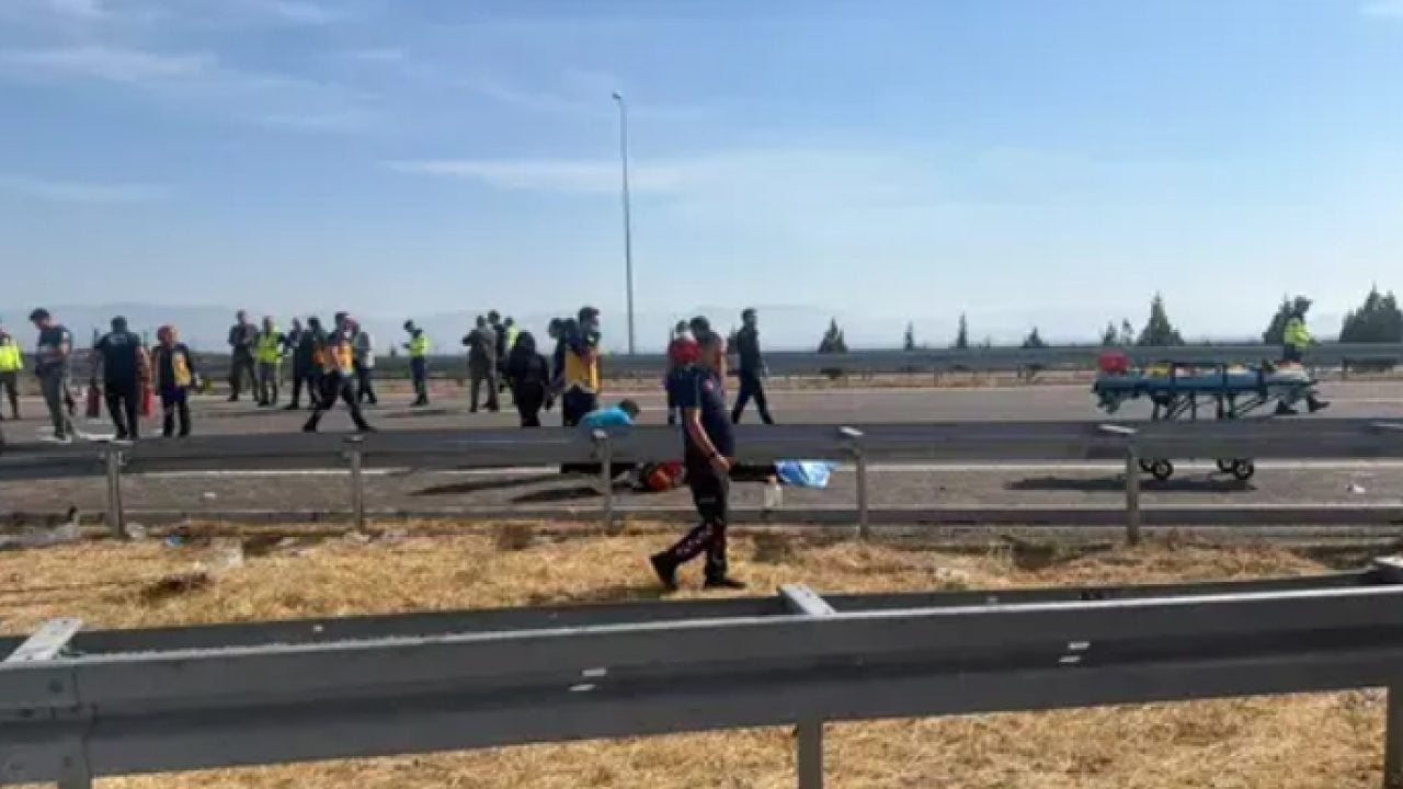 Foto - Katliam gibi kazanın şoförü kendini böyle savundu: Kavşağı kaçırınca manevrayla emniyet şeridine girmeye çalıştım