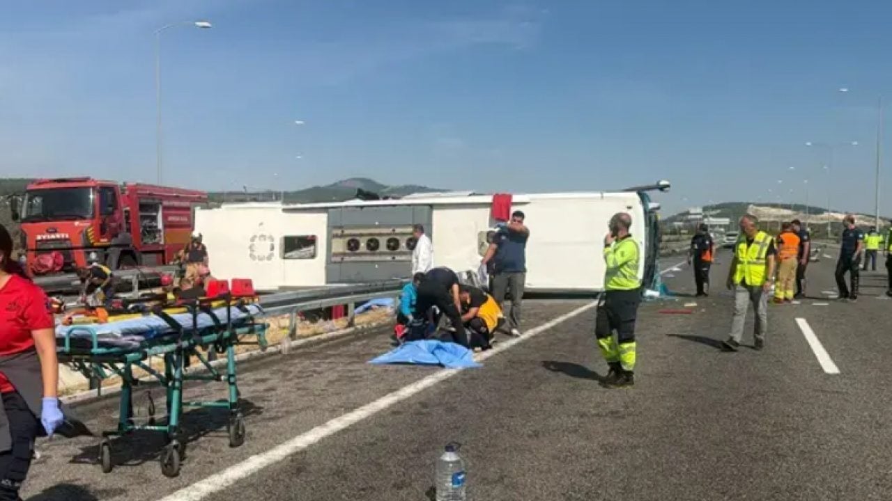 Foto - Katliam gibi kazanın şoförü kendini böyle savundu: Kavşağı kaçırınca manevrayla emniyet şeridine girmeye çalıştım
