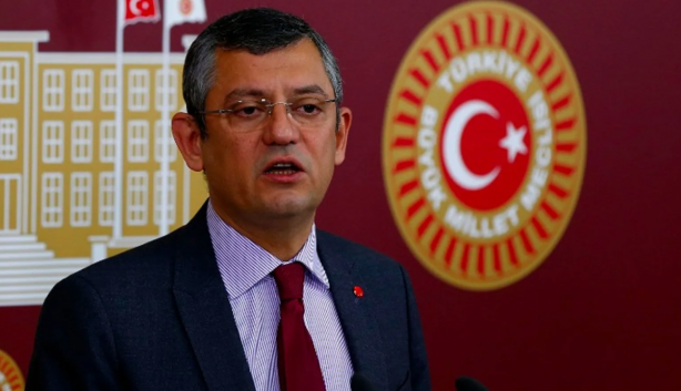 Foto - Kavga büyüdü! "Bidon Kafa"dan Özgür Özel’e tehdit: Pazartesi günü...