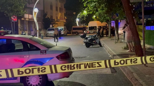 Foto - Kavgayı ayıran bekçi sırtından bıçaklandı