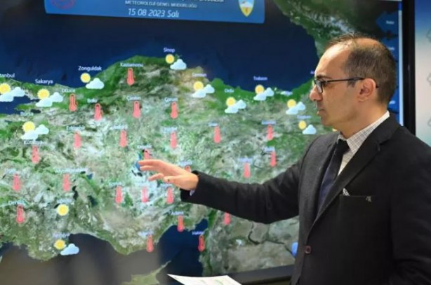 Foto - Kavurucu sıcaklar devam edecek mi? İşin uzmanı cevapladı