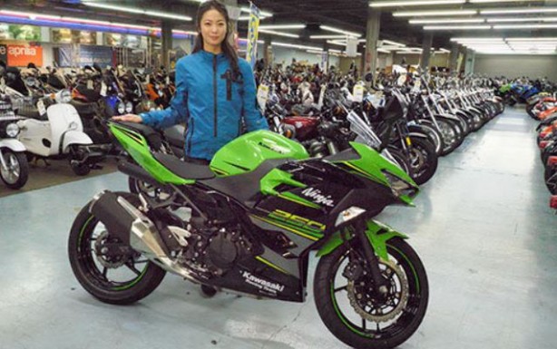 Foto - Kawasaki ilk elektrikli motosiklet modellerini piyasaya sürüyor!