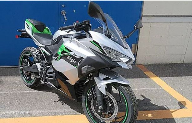 Foto - Kawasaki ilk elektrikli motosiklet modellerini piyasaya sürüyor!