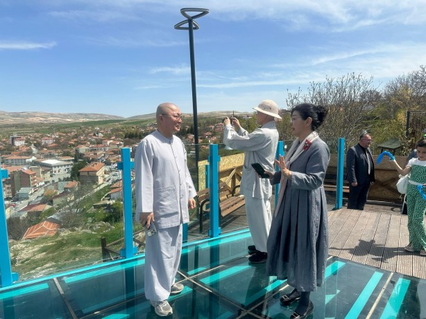 Foto - Kayabaşı Cam Seyir Terası'nın ilk misafirleri Güney Kore'den