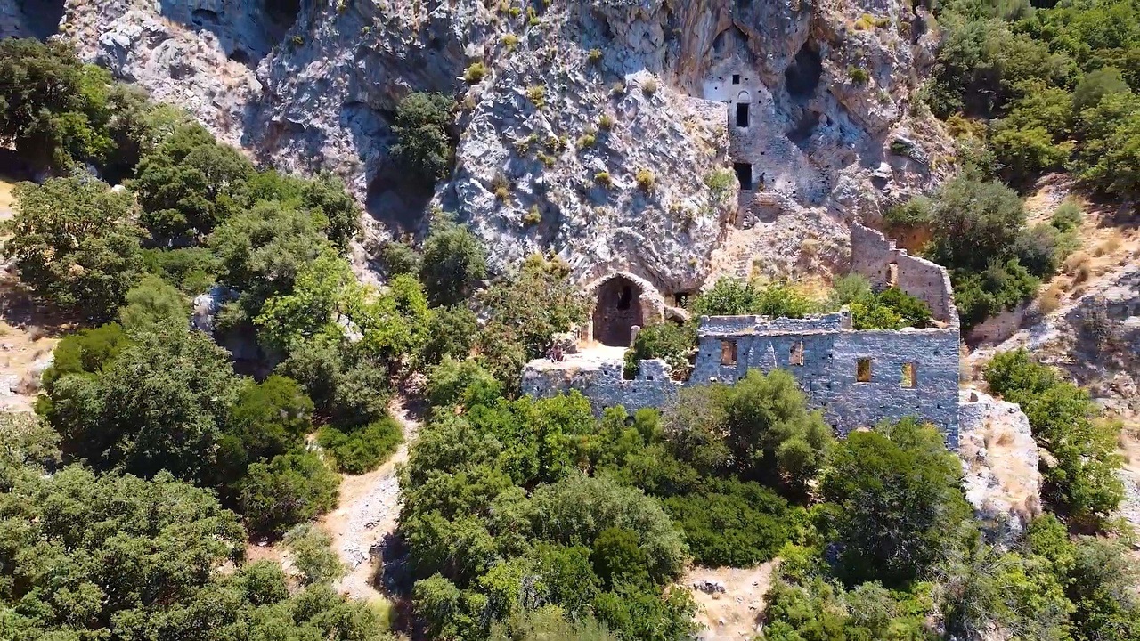 Foto - Kayalara oyulmuş tarih! Ölüdeniz’e nazır tarih