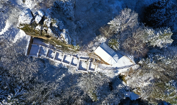 Foto - Kayaların için oyularak yapıldı... Dünyada başka bir benzeri yok!