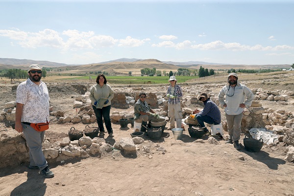 Foto - Kayalıpınar'da bulunan mühürler tarihe ışık tutacak! Hitit şehrinde büyük keşif