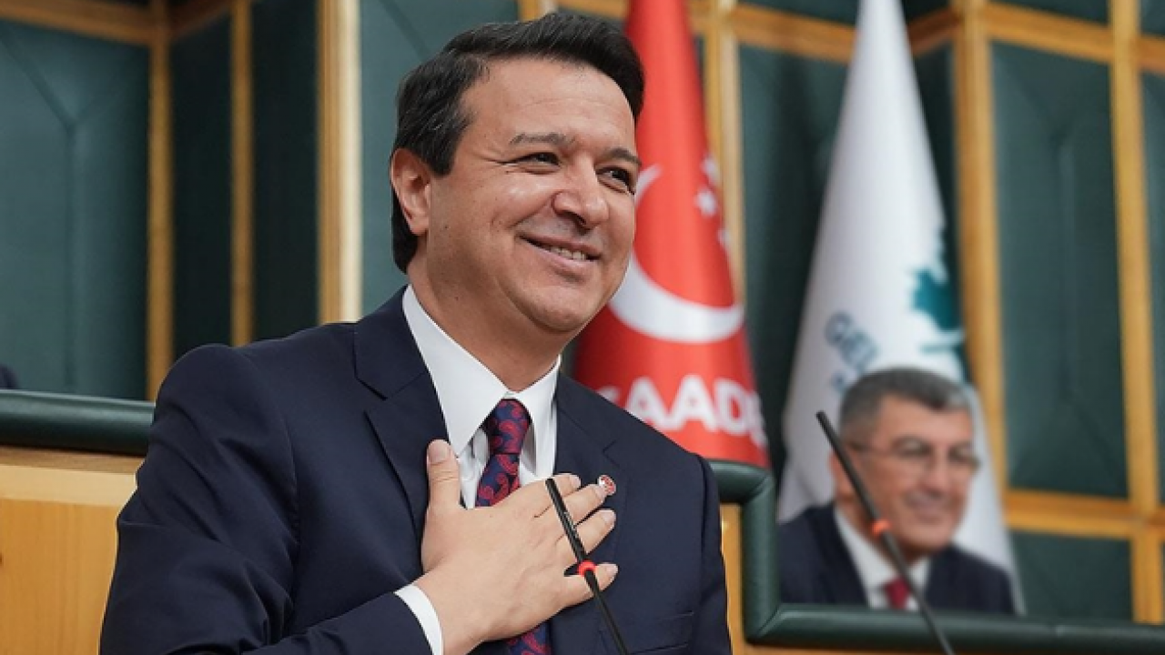 Foto - Kaybedecek bir şeyiniz kalmadı kaybedeceğiniz kadar kaybettiniz! Çok patıranıp yırtınmaya gerek yok. Saadet Partisi’ne yakışan