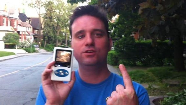 Foto - Kaybettiği gözünün yerine bakın ne yaptı!