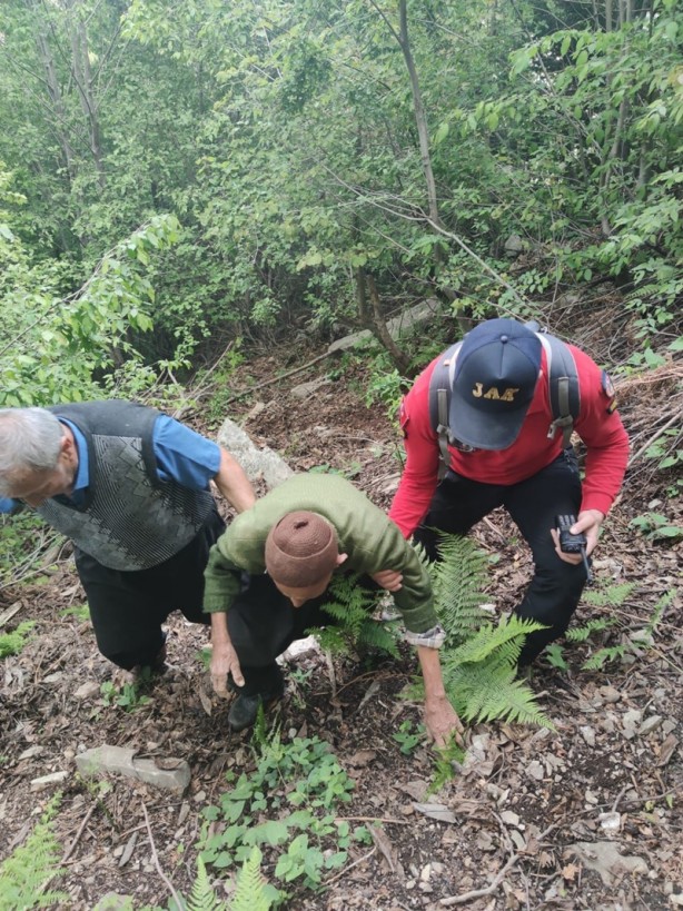 Foto - Kaybolan alzaymır hastası ormanlık alanda bulundu