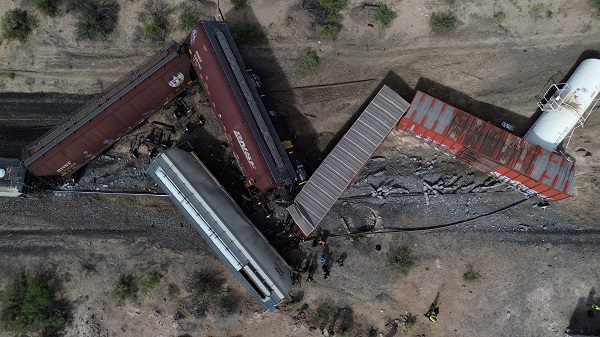 Foto - Kayıp çocuk her yerde aranıyor... O ülkede facianın eşiğinden dönüldü! 