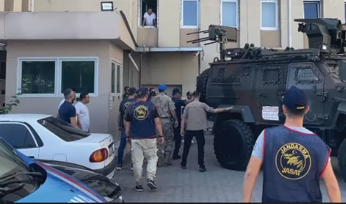 Foto - Kayıp Narin Güran olayında sıcak gelişme! Zırhlı araçlarla getirildi