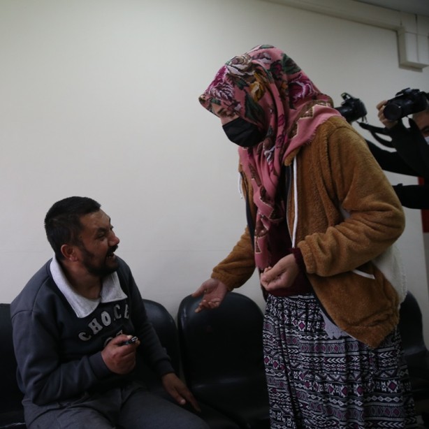 Foto - Kayıp olarak aranan engelli vatandaşı polis buldu