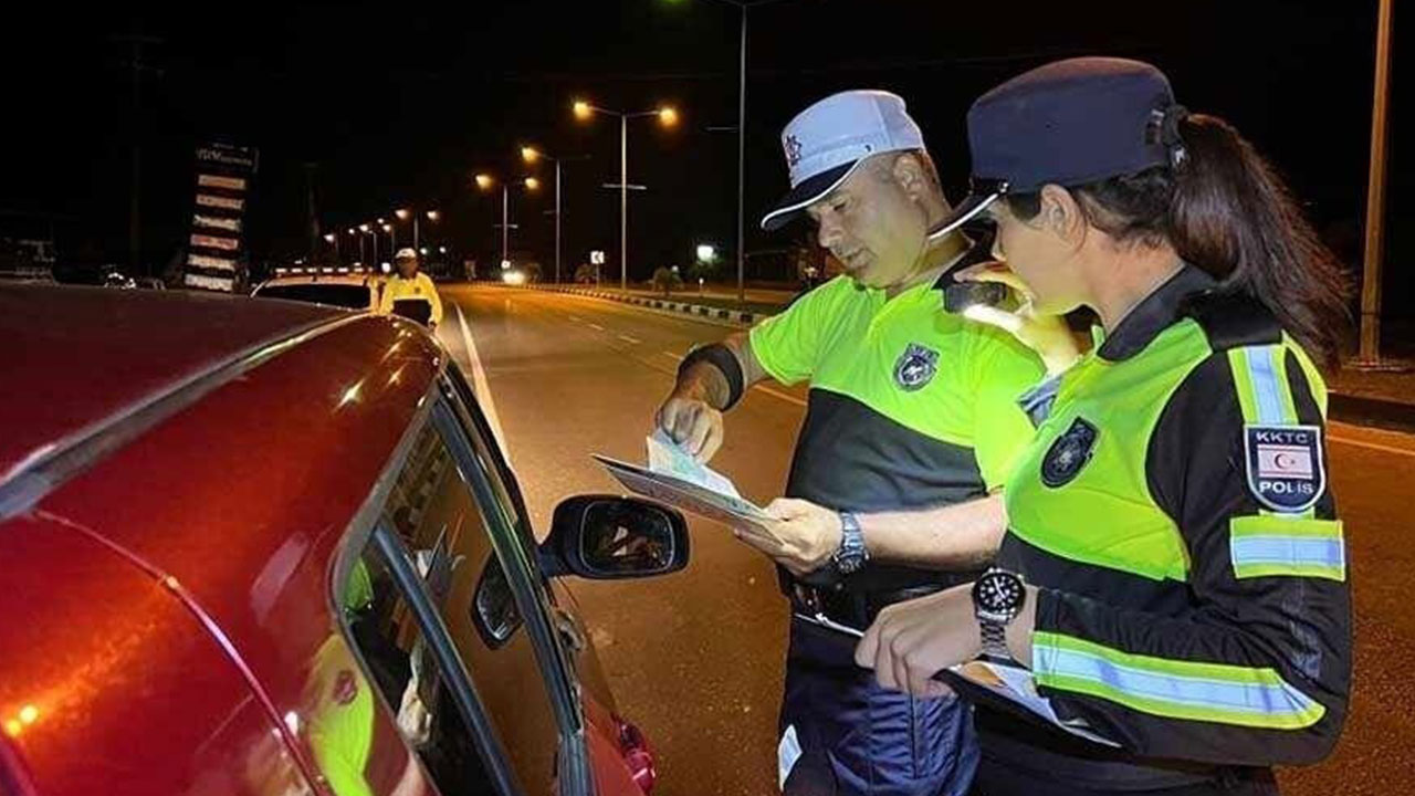 Foto - Kaymakam alkollü araç kullanırken polis çevirmesine takıldı: Ceza kesebiliyorsan kes