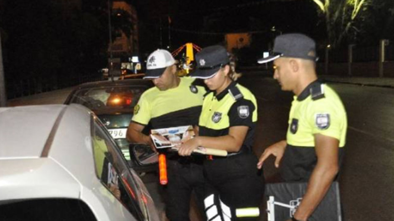 Foto - Kaymakam alkollü araç kullanırken polis çevirmesine takıldı: Ceza kesebiliyorsan kes