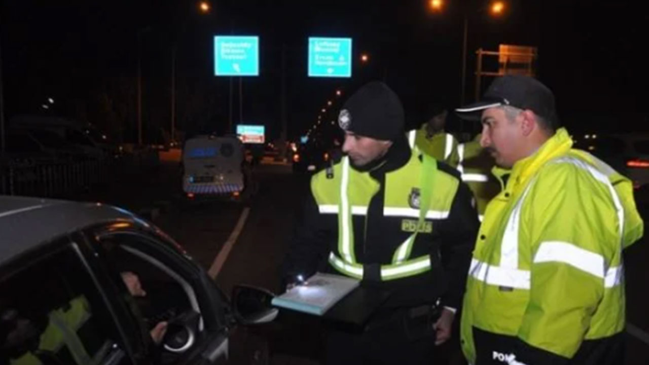Foto - Kaymakam alkollü araç kullanırken polis çevirmesine takıldı: Ceza kesebiliyorsan kes