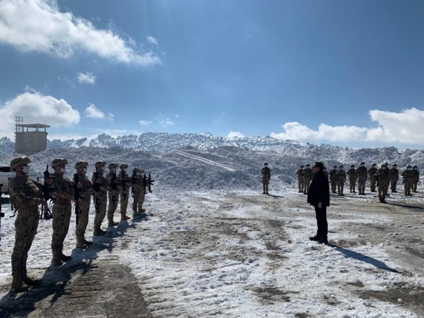 Kaymakam'dan Kato Dağı'ndaki üs bölgesine ziyaret