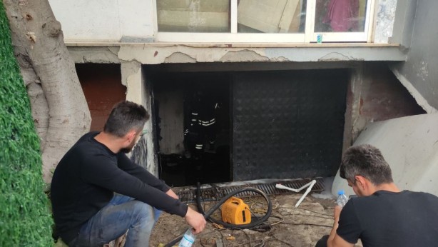 Foto - Kaynak yapılan atölyede yangın çıktı