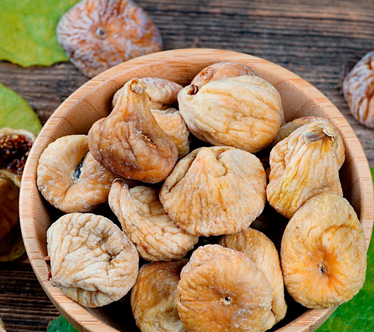 Foto - Kaynayan sütün içine kuru incir atıp içerseniz! Öyle bir şey ki... Bakın ne işe yarıyor! İlişkin içeren bilgi