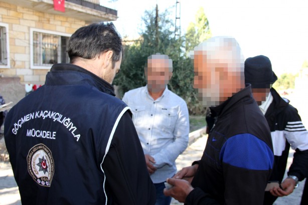 Foto - Kayseri ve Nevşehir'de, 33 kaçak göçmen yakalandı