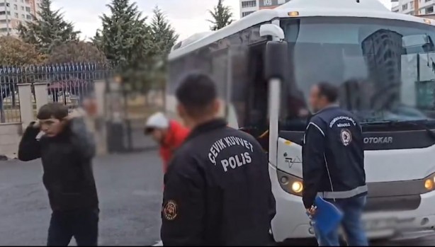 Foto - Kayseri ve Nevşehir'de, 33 kaçak göçmen yakalandı