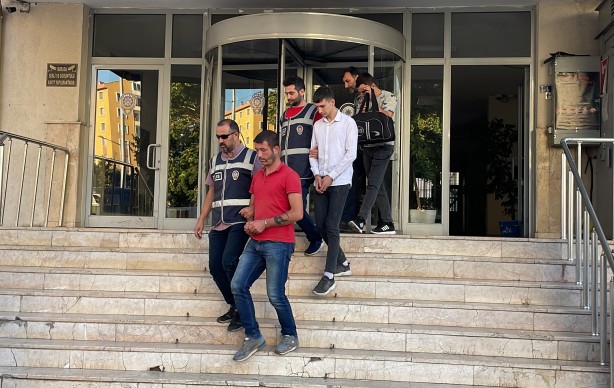 Foto - Kayseri'de 8'i firari hükümlü 22 kişi yakalandı