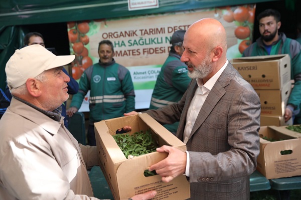 Foto - Kayseri'de binler oraya akın etti | Bakın bu kuyruk neden oluştu!