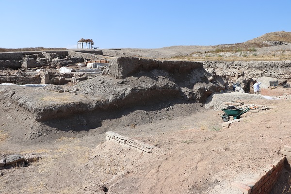Foto - Kayseri'de heyecanlandıran keşif! 4 bin 200 yıl önce yangında yok oldu